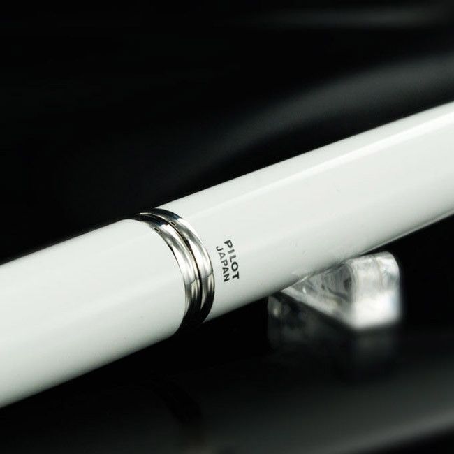 Pilot Capless Décimo Fountain Pen - White - 24Papershop