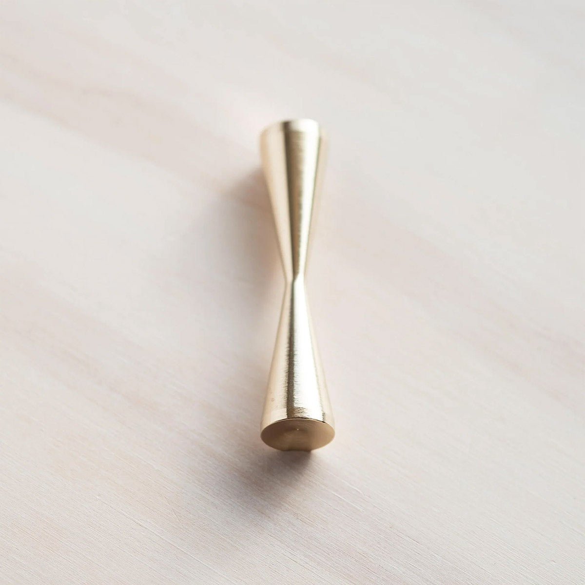 Tom's Studio Butterfly Brass Pen Rest - 24Papershop