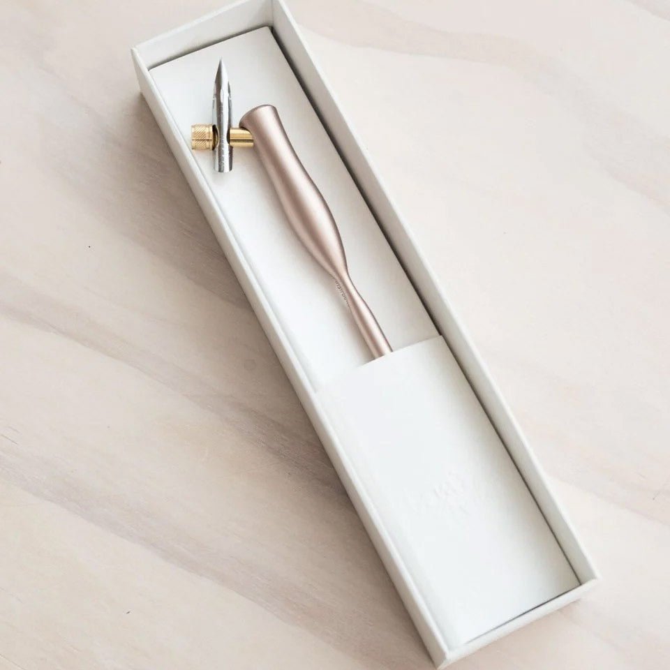 Tom's Studio Flourish Oblique Calligraphy Pen - Rose Gold - 24Papershop