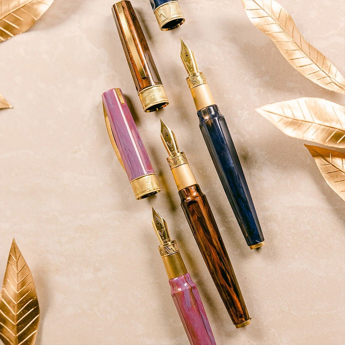 Visconti Fountain Pen Mirage Mythos GT - Aphrodite - 24Papershop